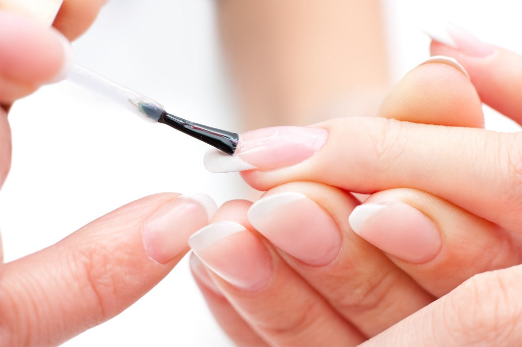 Expert Tips for Creating a Flawless Dip Powder Mani Every Time