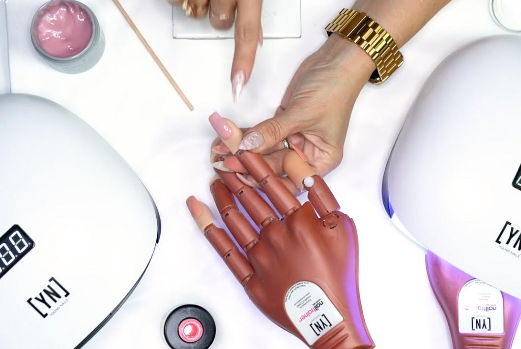 How to Open a Nail Salon