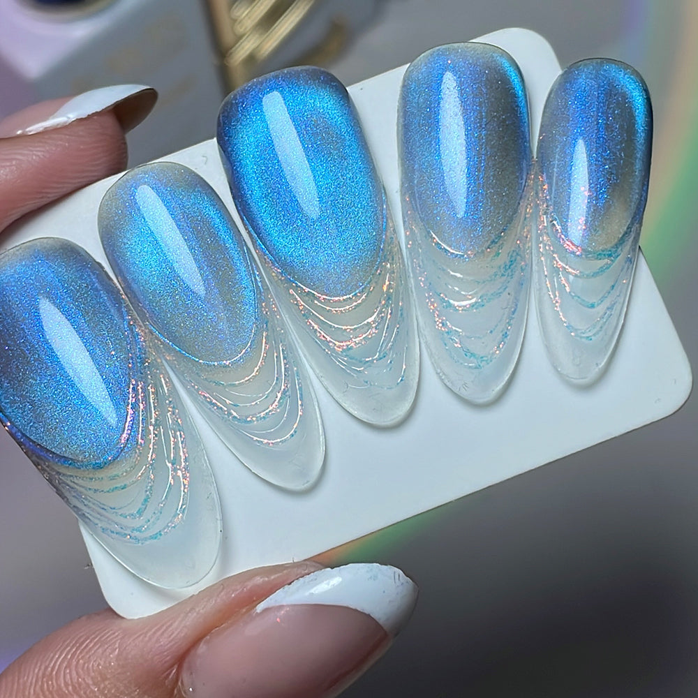 Lavis CE17-09 Stellar Shift cat eye gel polish, photo 7 of 8