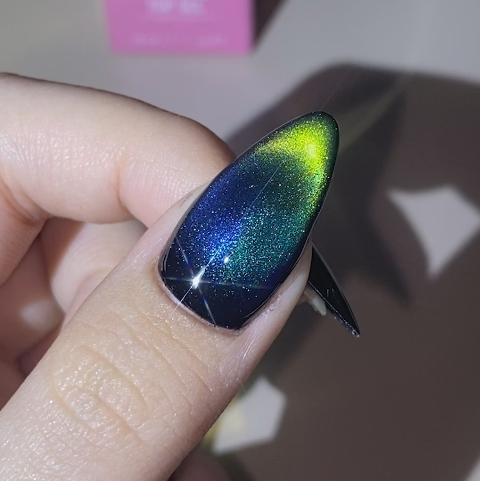 Lavis CE16-08 Double Vision cat eye gel polish, photo 9 of 17