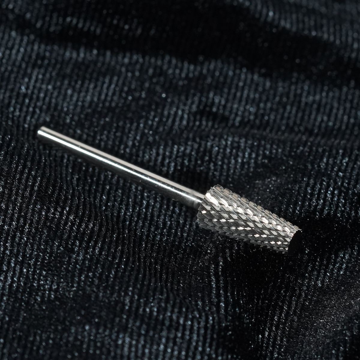 #26 Carbide Large Tapered Barrel Bit, Coarse