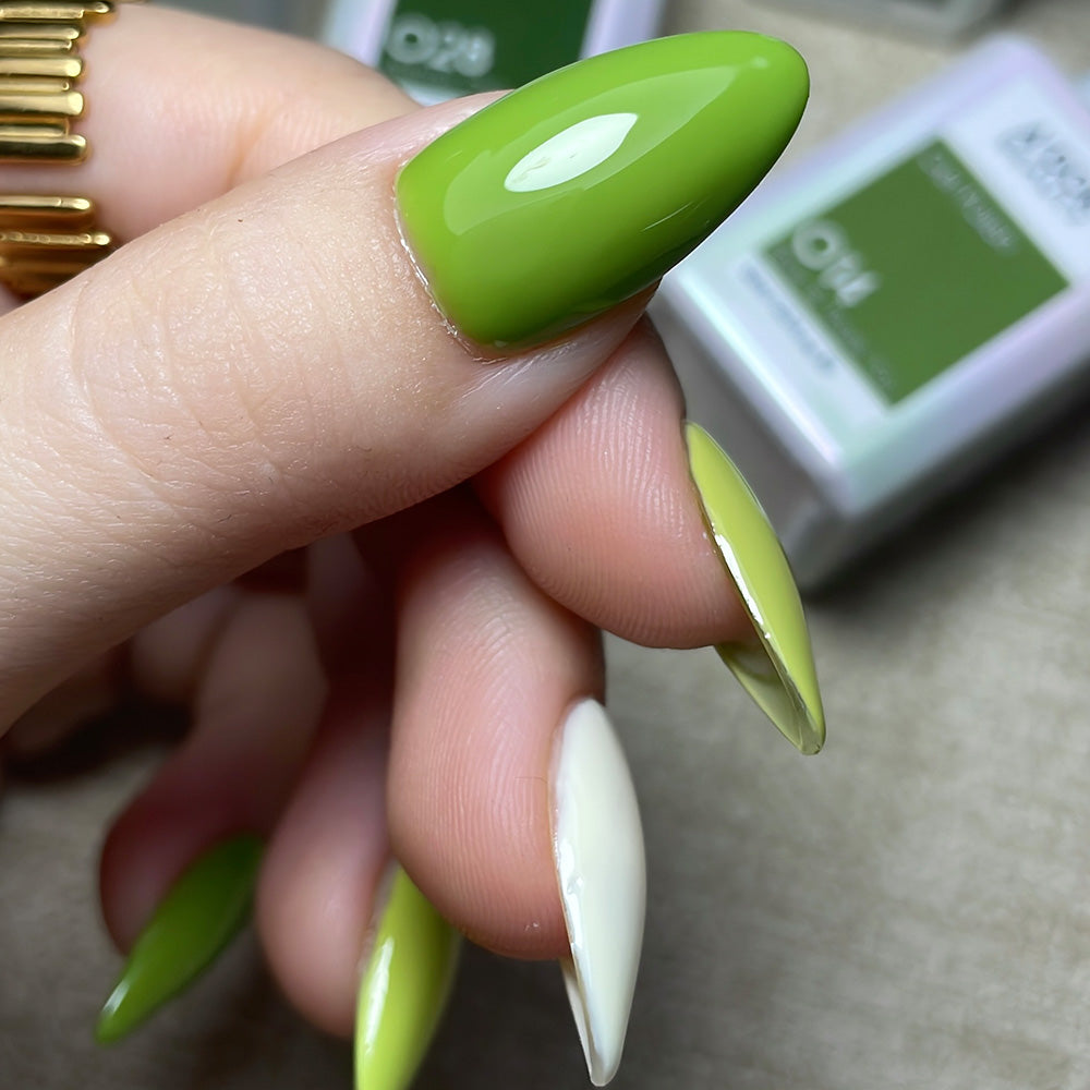 A'DOR HEMA-Free Gel Polish - 028 - Matcha Cha - 0.6 oz
