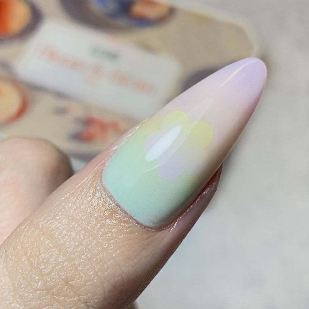 Lavis Pat Pat Gel 03 Bloom & Beam, Ombre Gel, photo 12 of 16