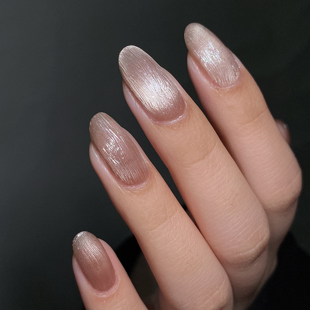 Lavis CE13-04 Moonlit Mirage cat eye gel polish, photo 11 of 13