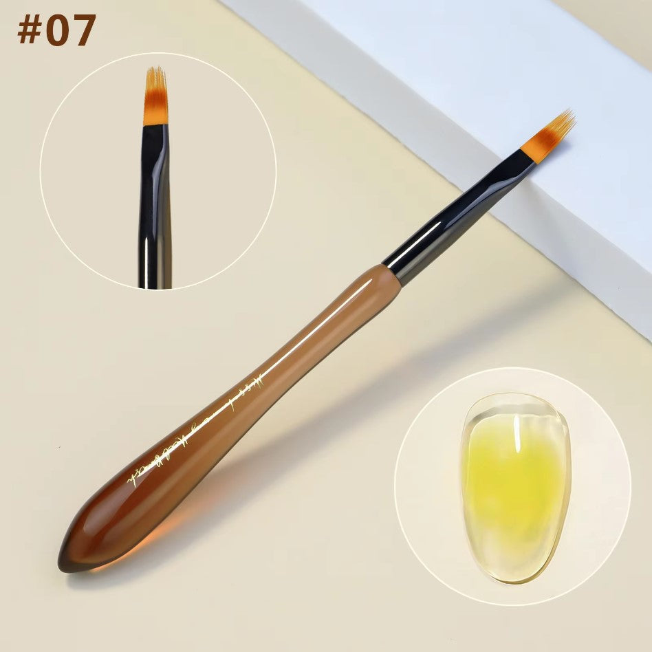 #07 Sweep Brush